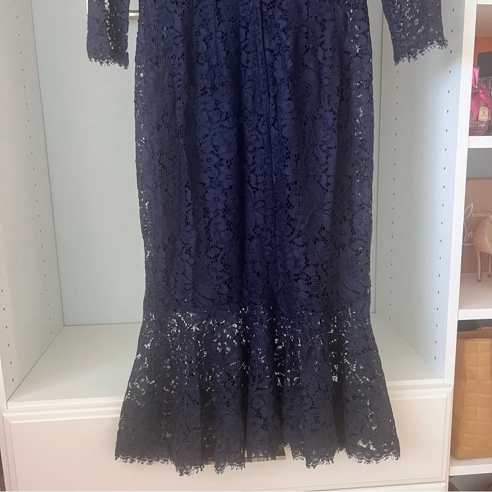 SOLD!  💕 NWT Dolce & Gabbana $4995 Floral Embroidered Lace in Navy - Picture 8 of 12